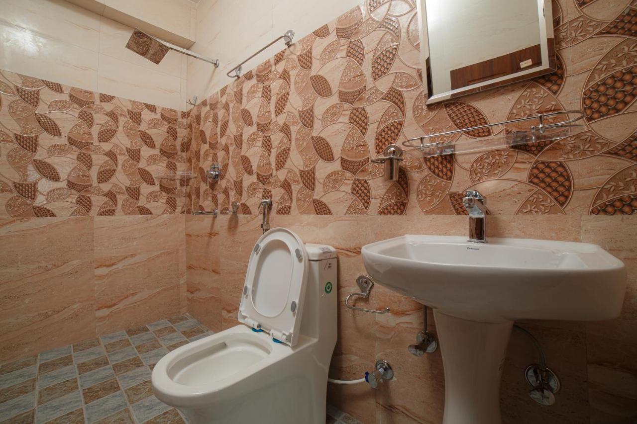 Lotus Apartment Похара Екстериор снимка